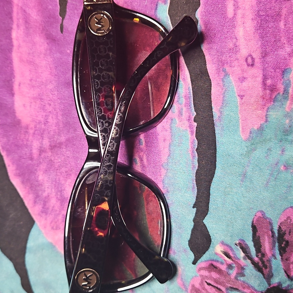 Vintage Michael Kors KNOX sunglasses